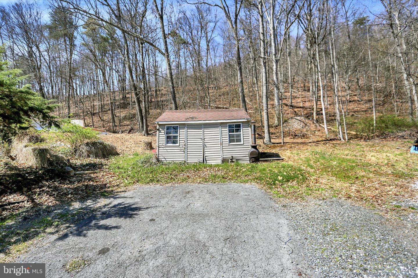 98 Fallen Cabin Ln Property Photo 25