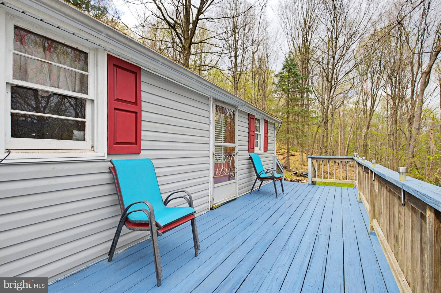 149 Cabin Ln Property Photo 4