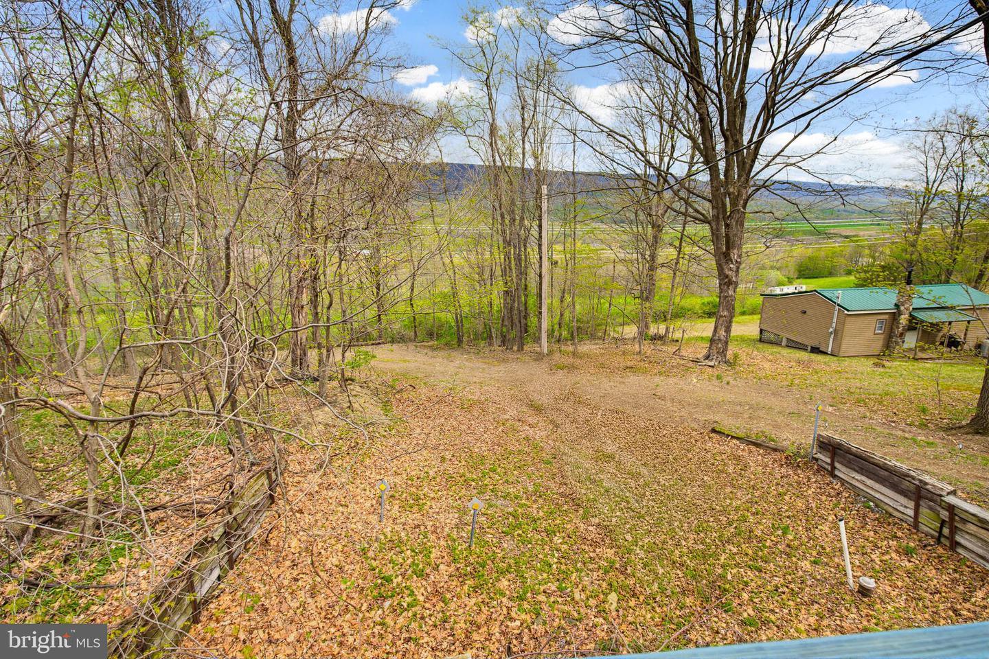 149 Cabin Ln Property Photo 5