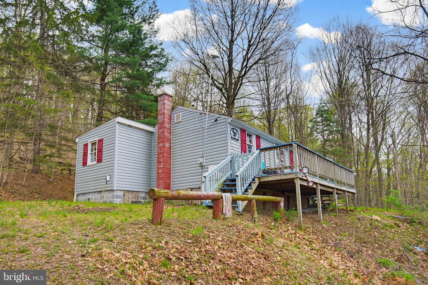 149 Cabin Ln Property Photo 8
