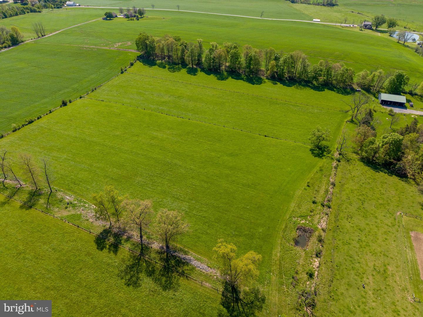 215 Droneberger Rd Property Photo 14