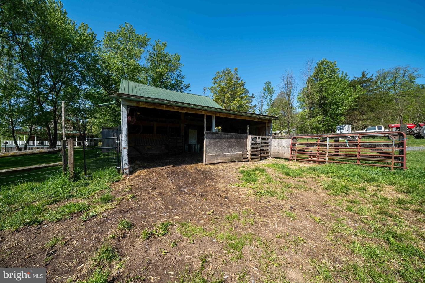215 Droneberger Rd Property Photo 29