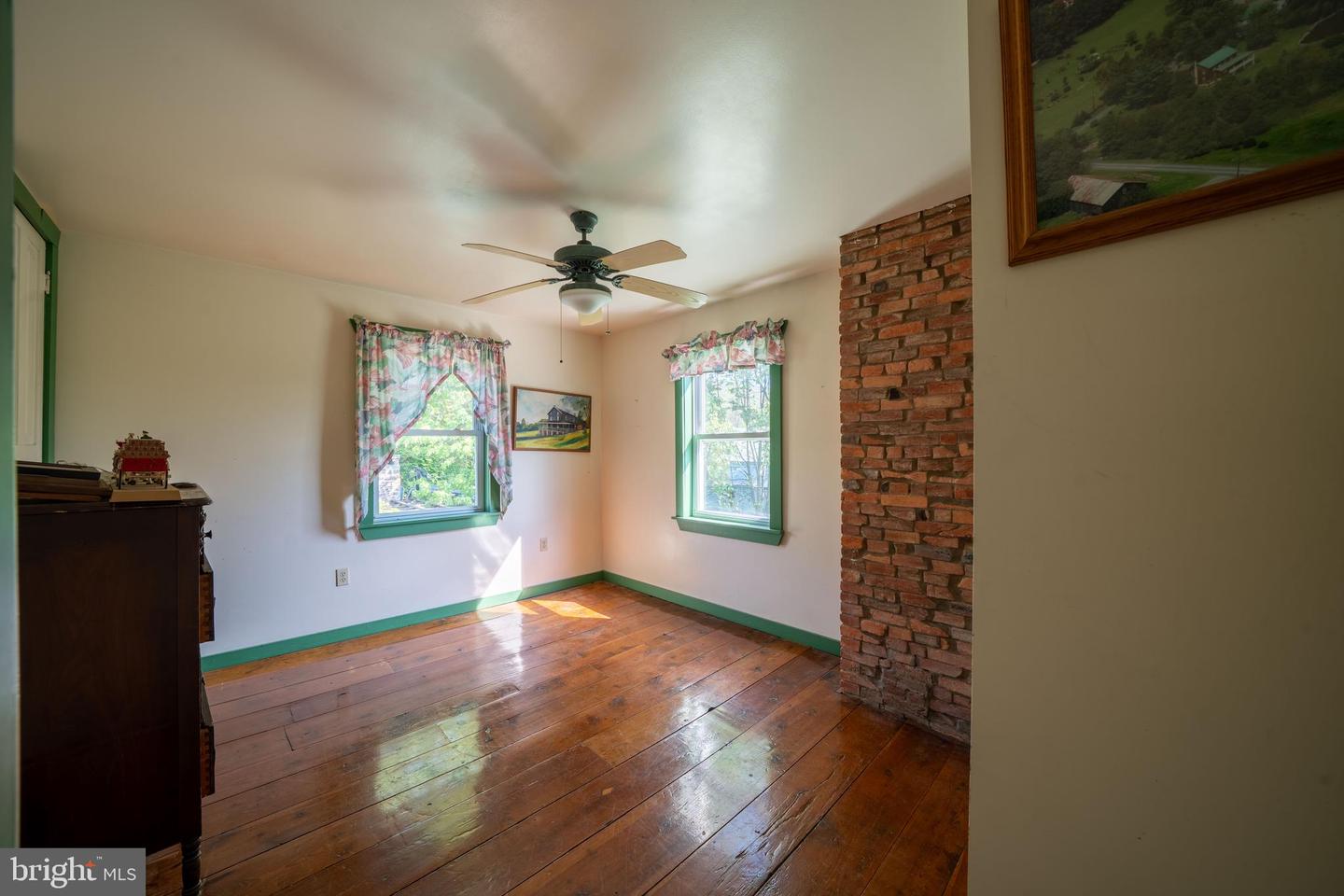 215 Droneberger Rd Property Photo 73