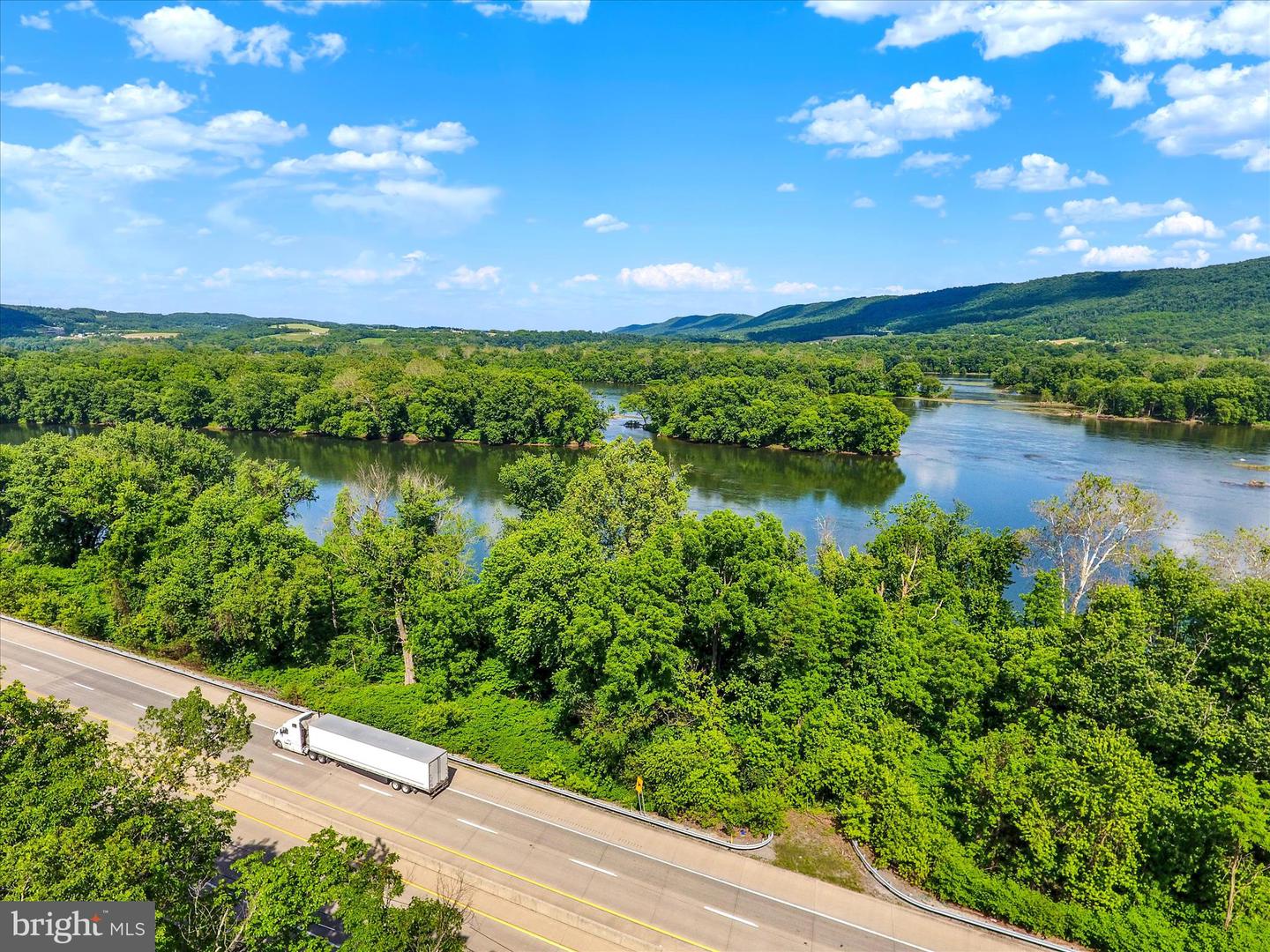 Susquehanna Trl Property Photo 29