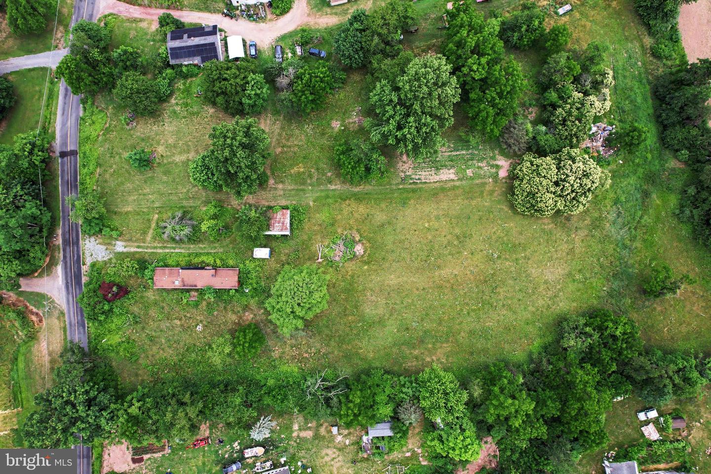 105 Hunters Church Rd Property Photo 13