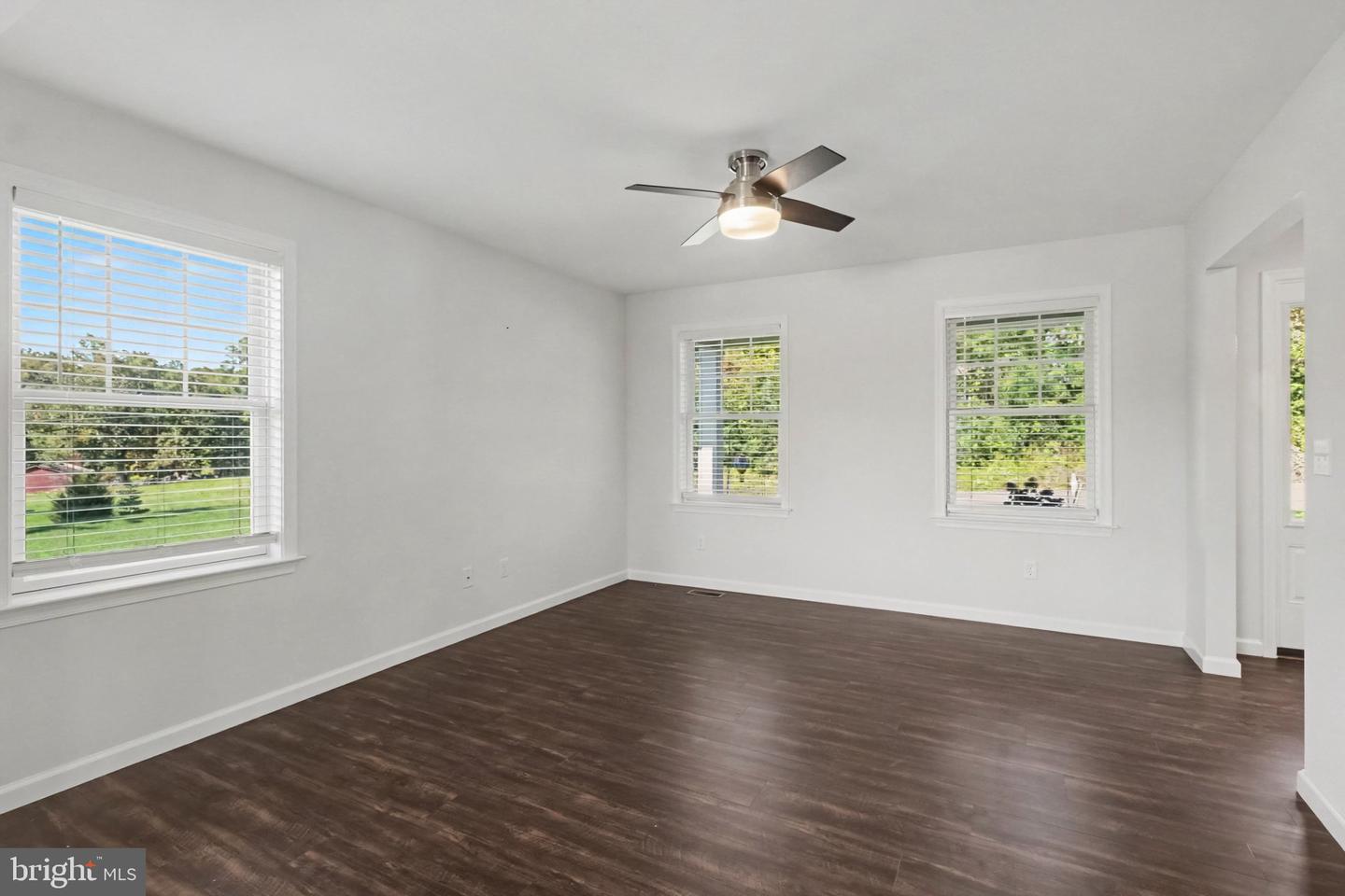 3 Stoner Dr Property Photo 12