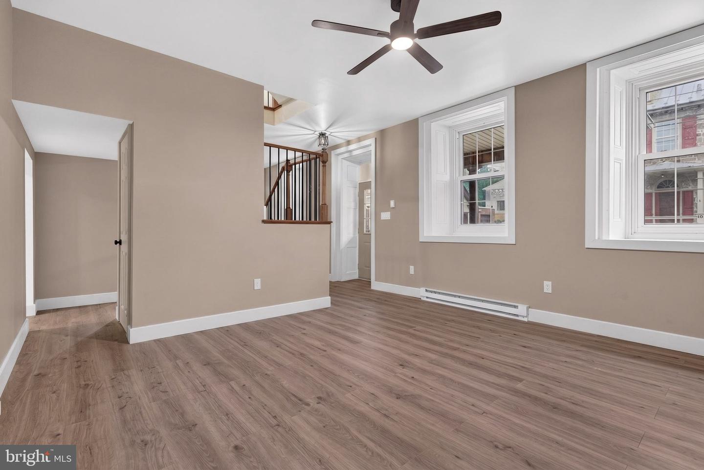41 N Market St Property Photo 15