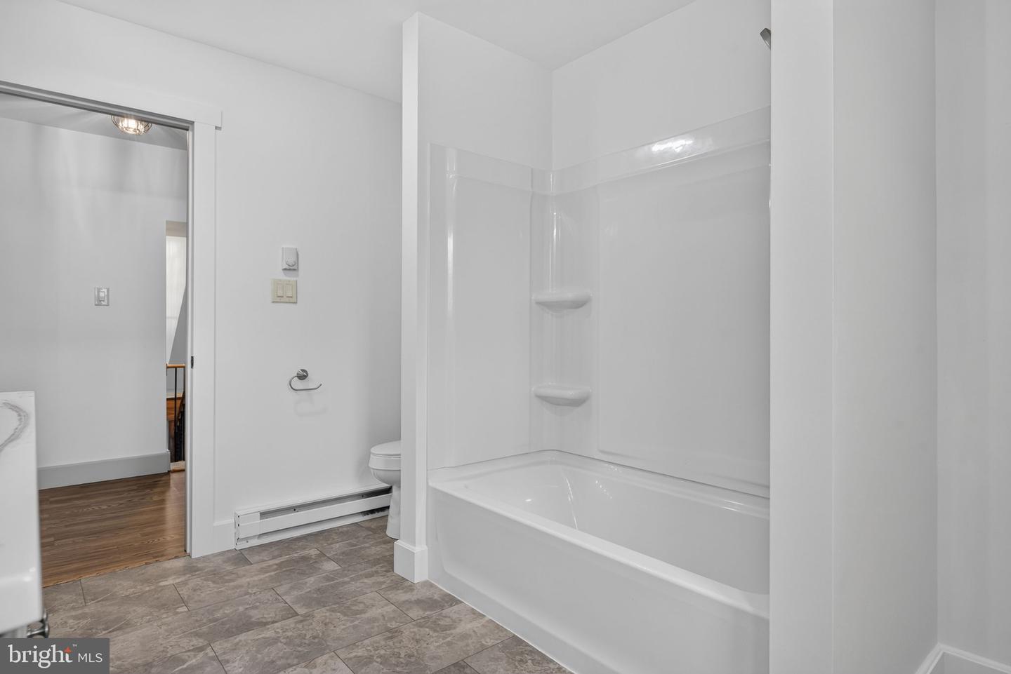 41 N Market St Property Photo 30