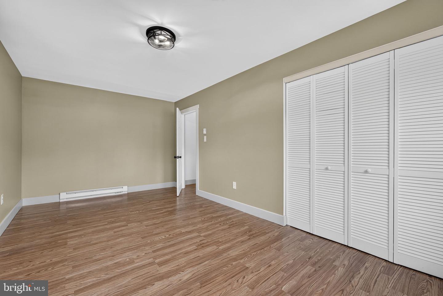 41 N Market St Property Photo 33