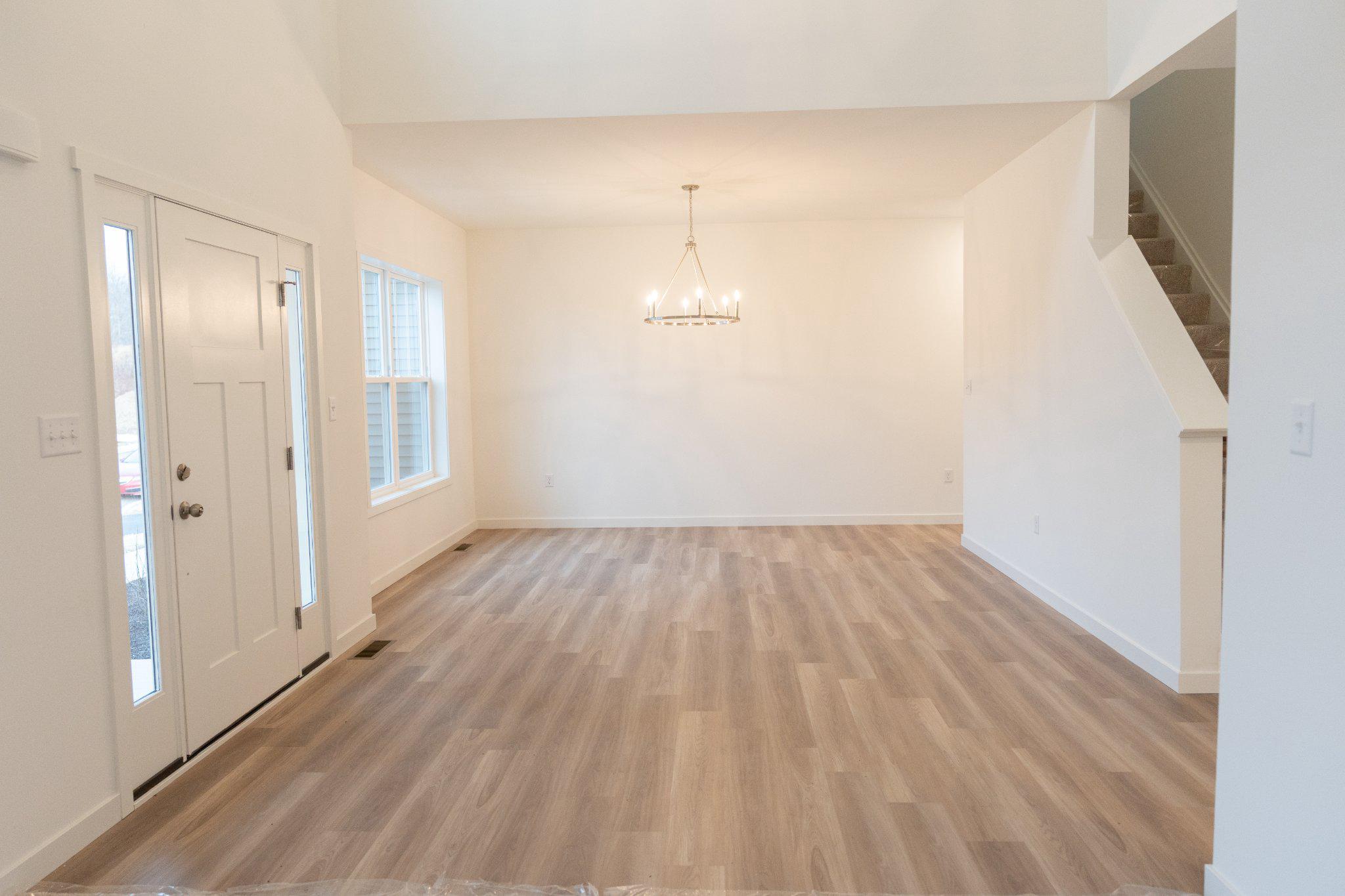 180 Morleton Ave #lot 184 Property Photo 2