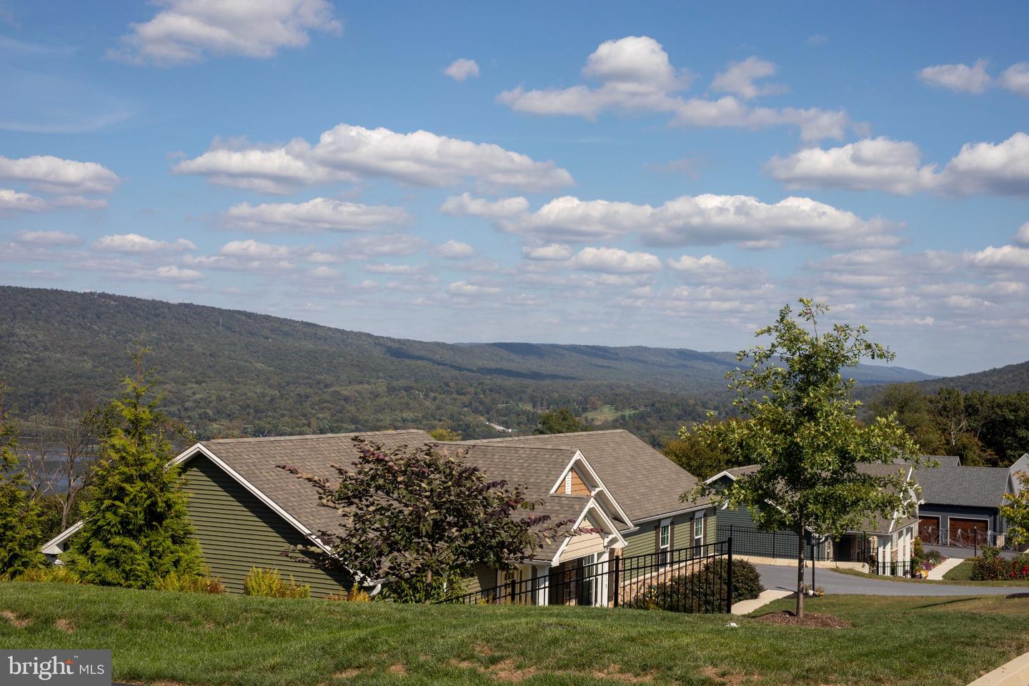 180 Morleton Ave #lot 184 Property Photo 8