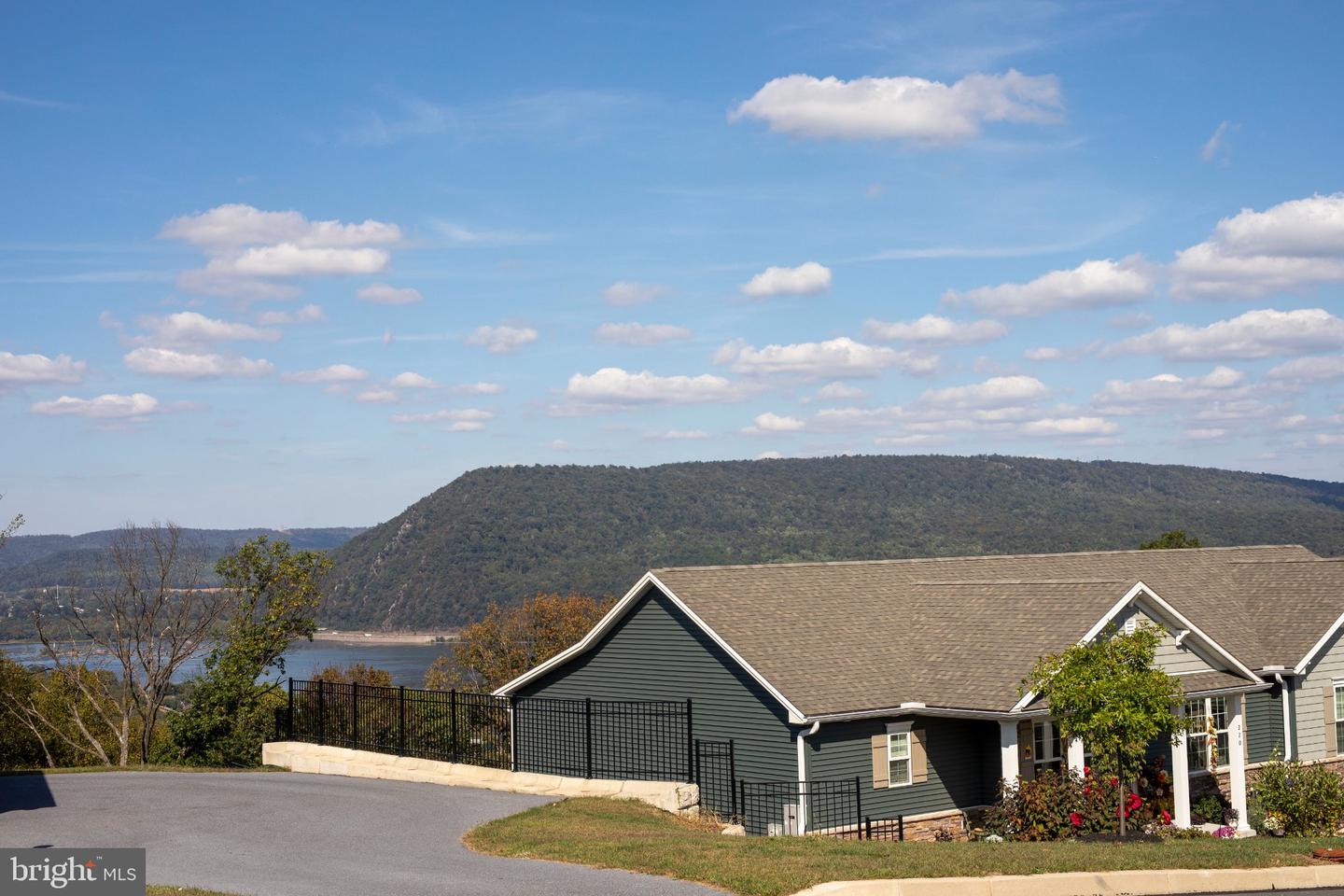 180 Morleton Ave #lot 184 Property Photo 9