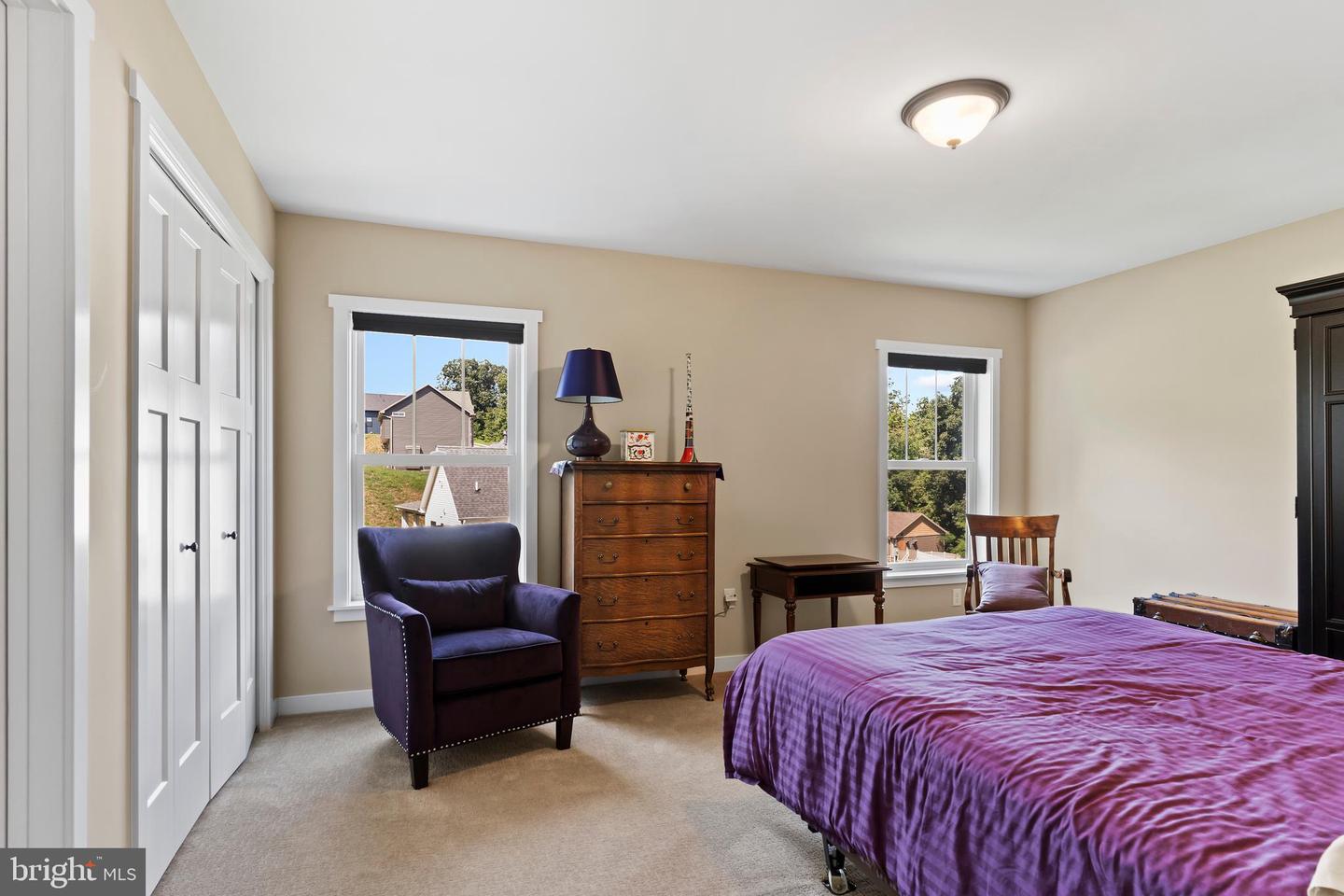 100 Stone Arch Dr Property Photo 39