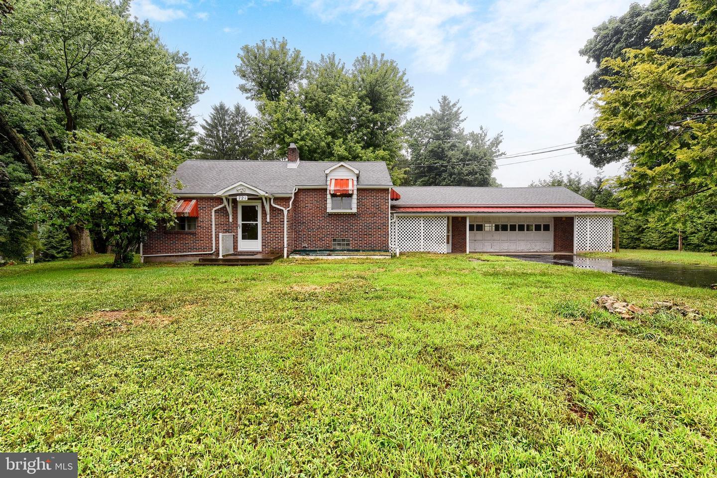 721 Turkey Bird Rd Property Photo 1