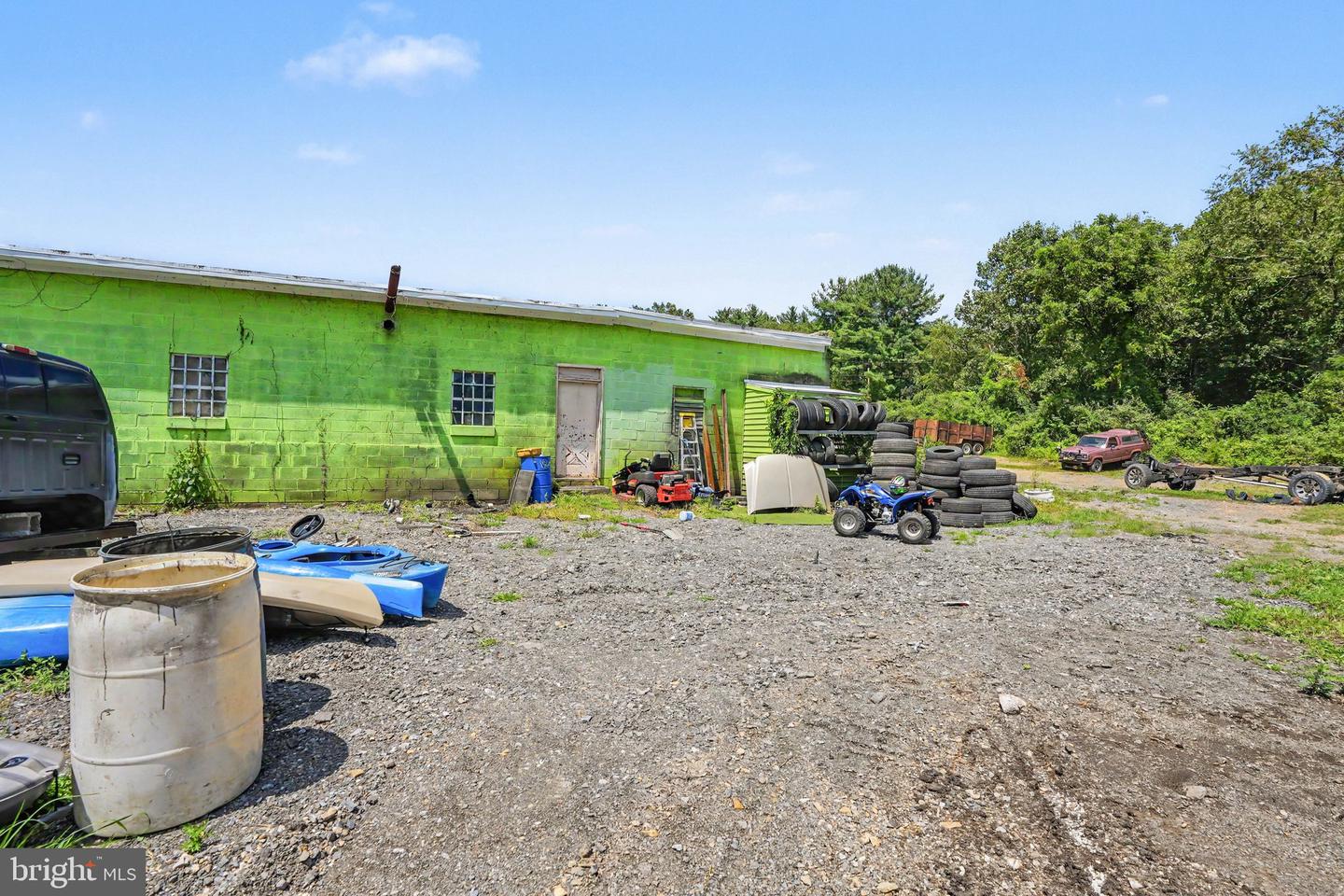 101 Paradise Rd Property Photo 18