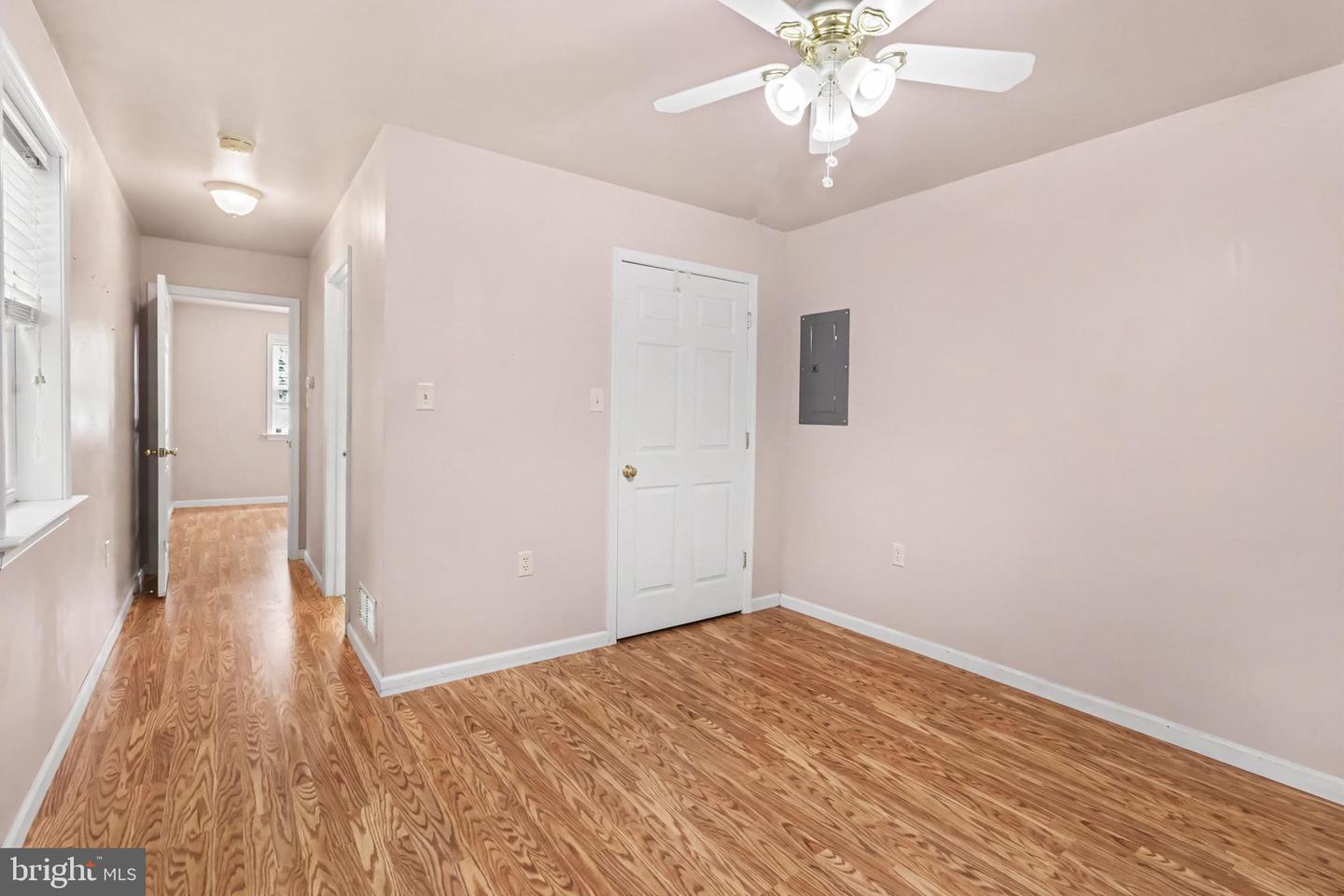 11 Morgan St Property Photo 14