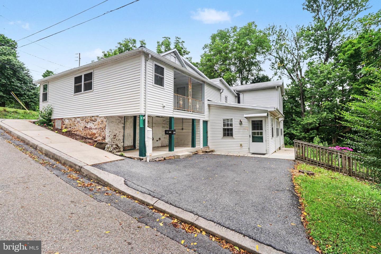 11 Morgan St Property Photo 2