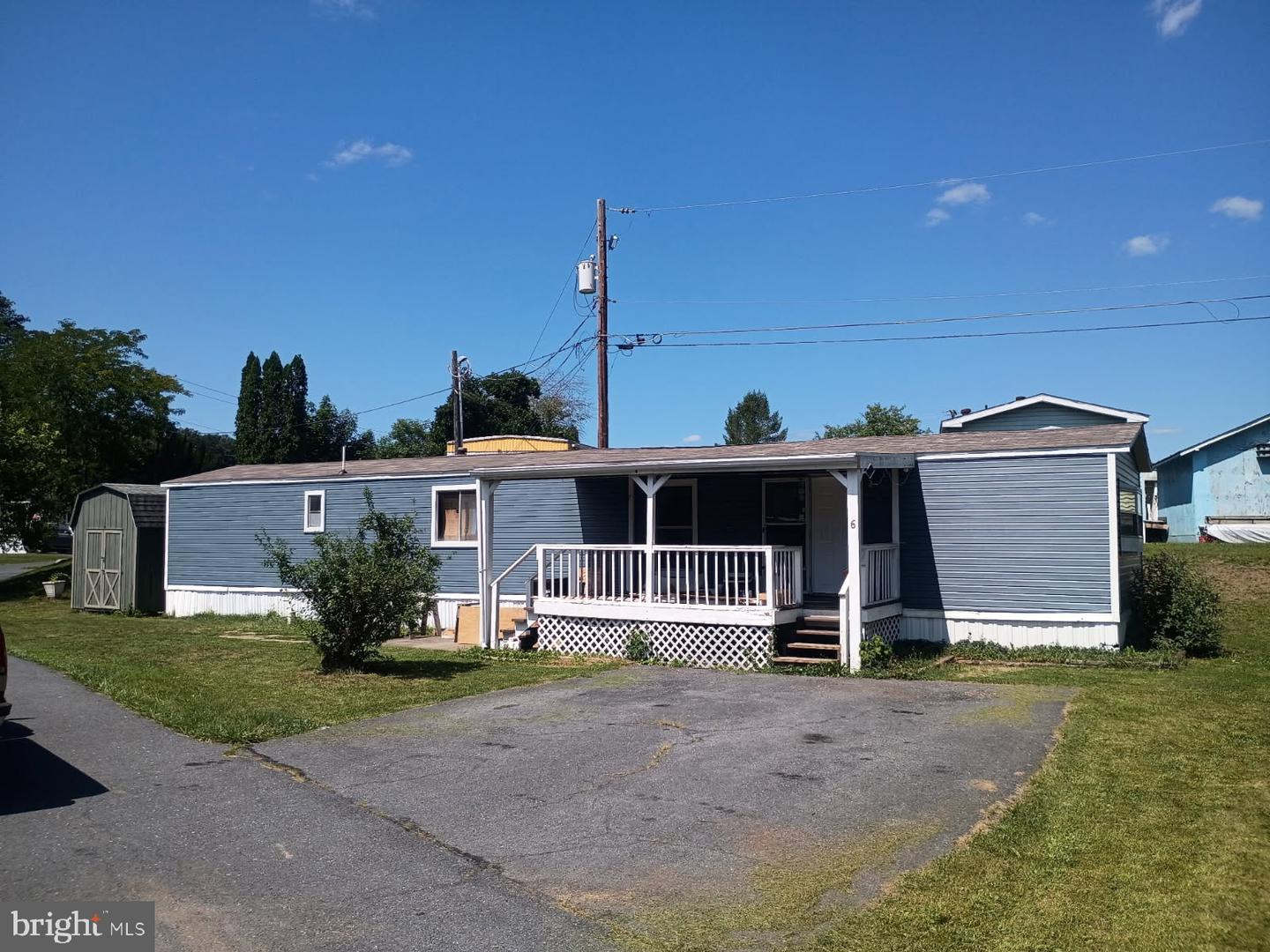 6 Alexander Ave Property Photo 1