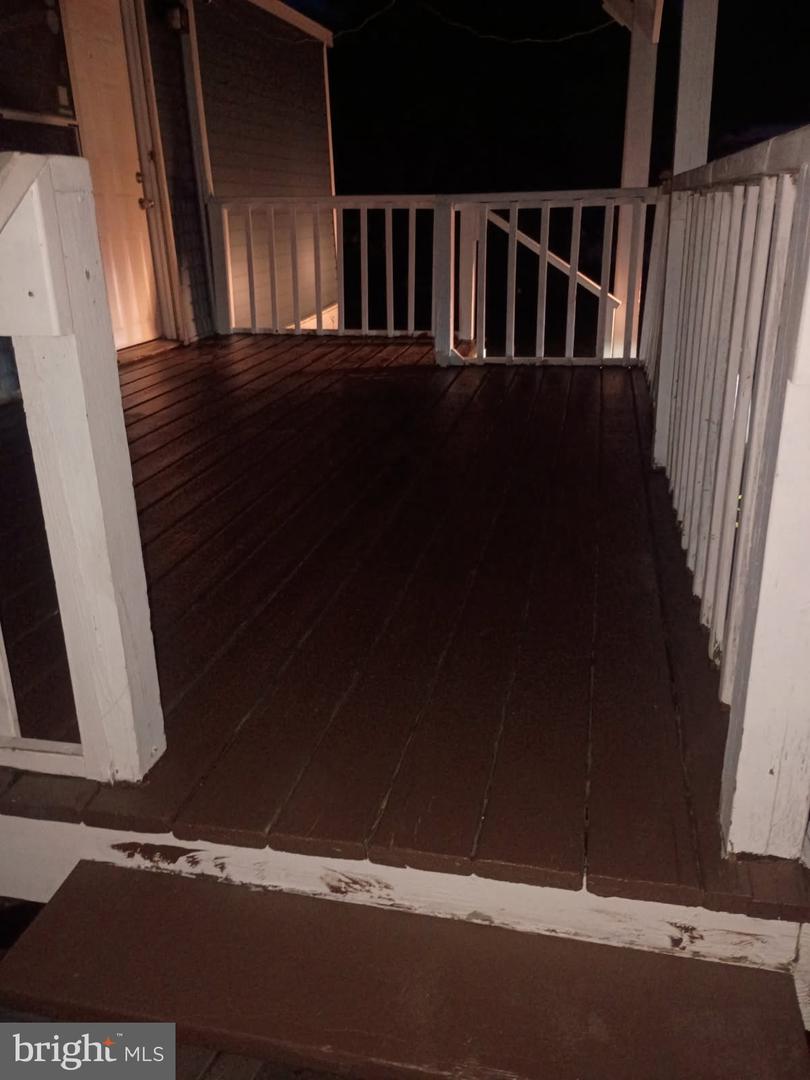 6 Alexander Ave Property Photo 9