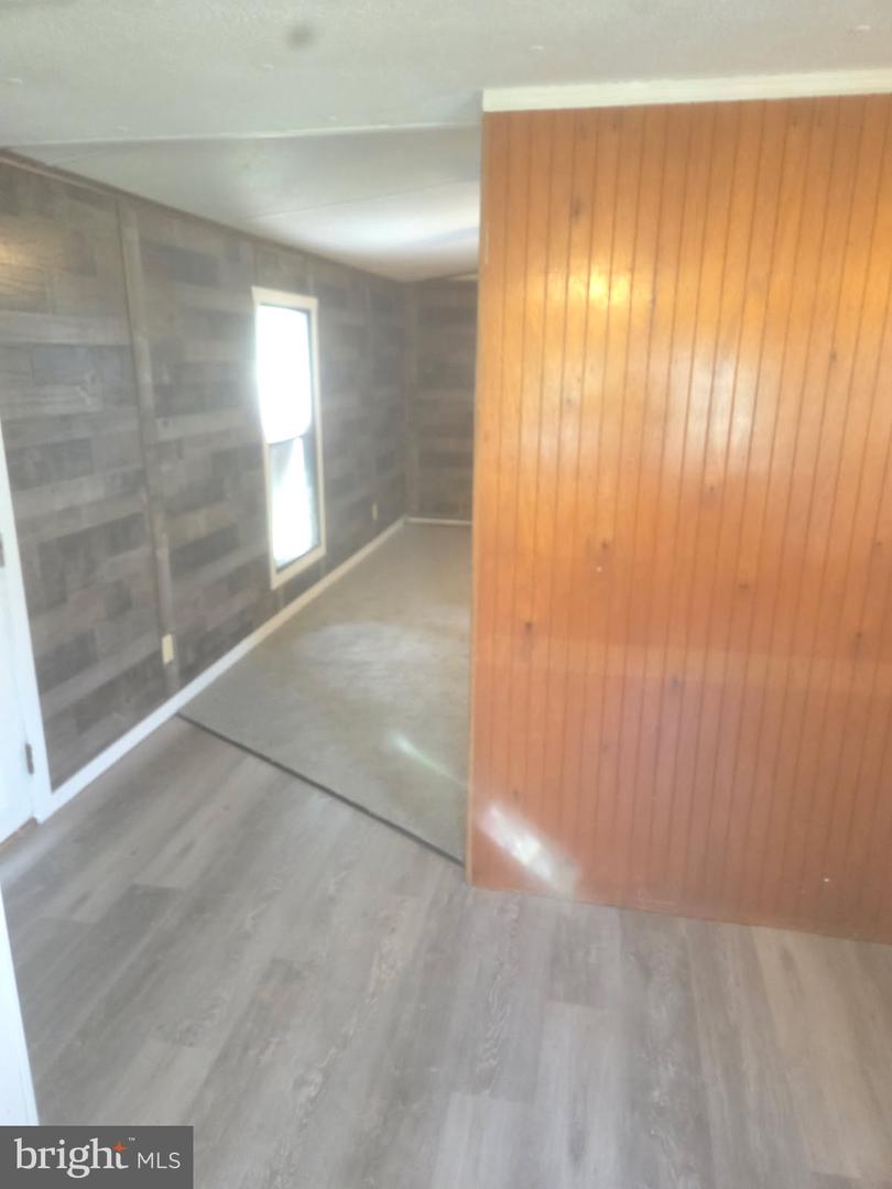 6 Alexander Ave Property Photo 10