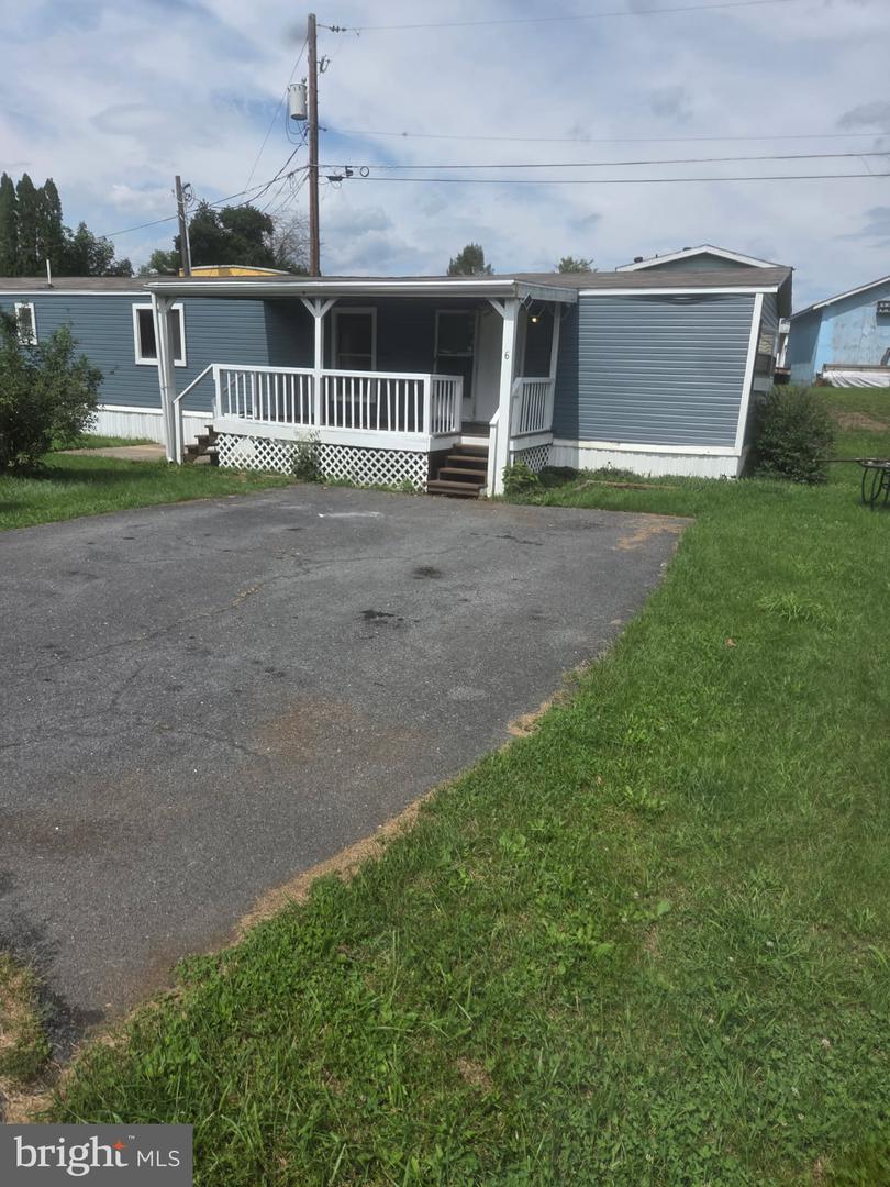 6 Alexander Ave Property Photo 23