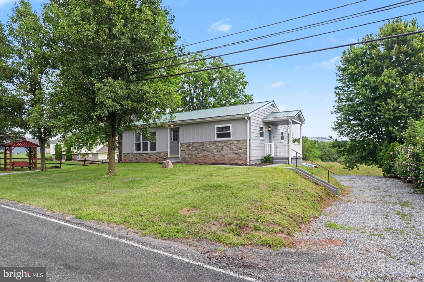 45 Windy Hill Rd Property Photo 1