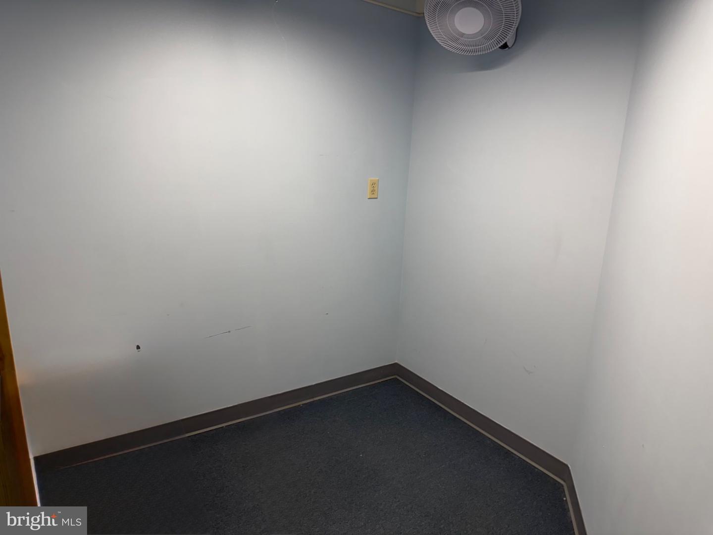 115 Valley Street Ext Property Photo 3