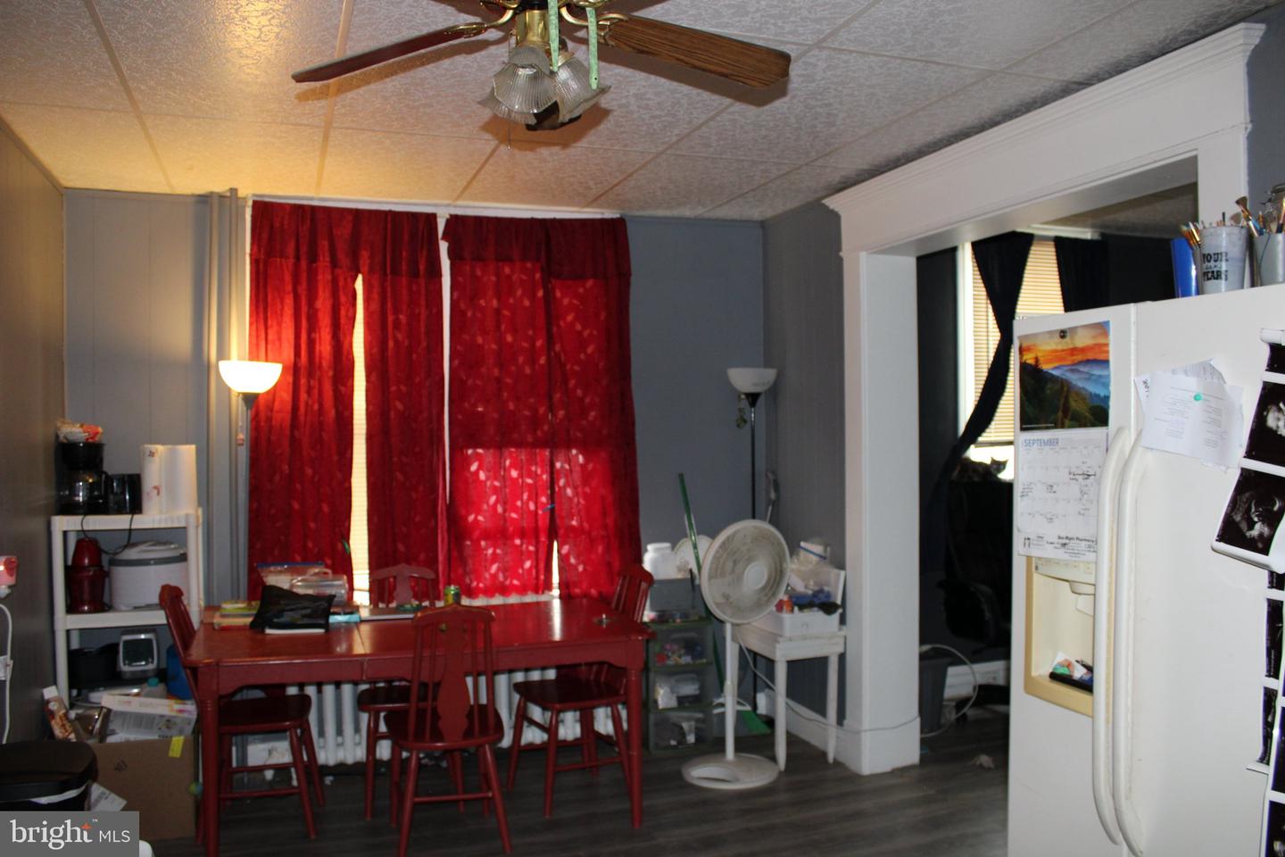 38 S 2nd St Property Photo 8