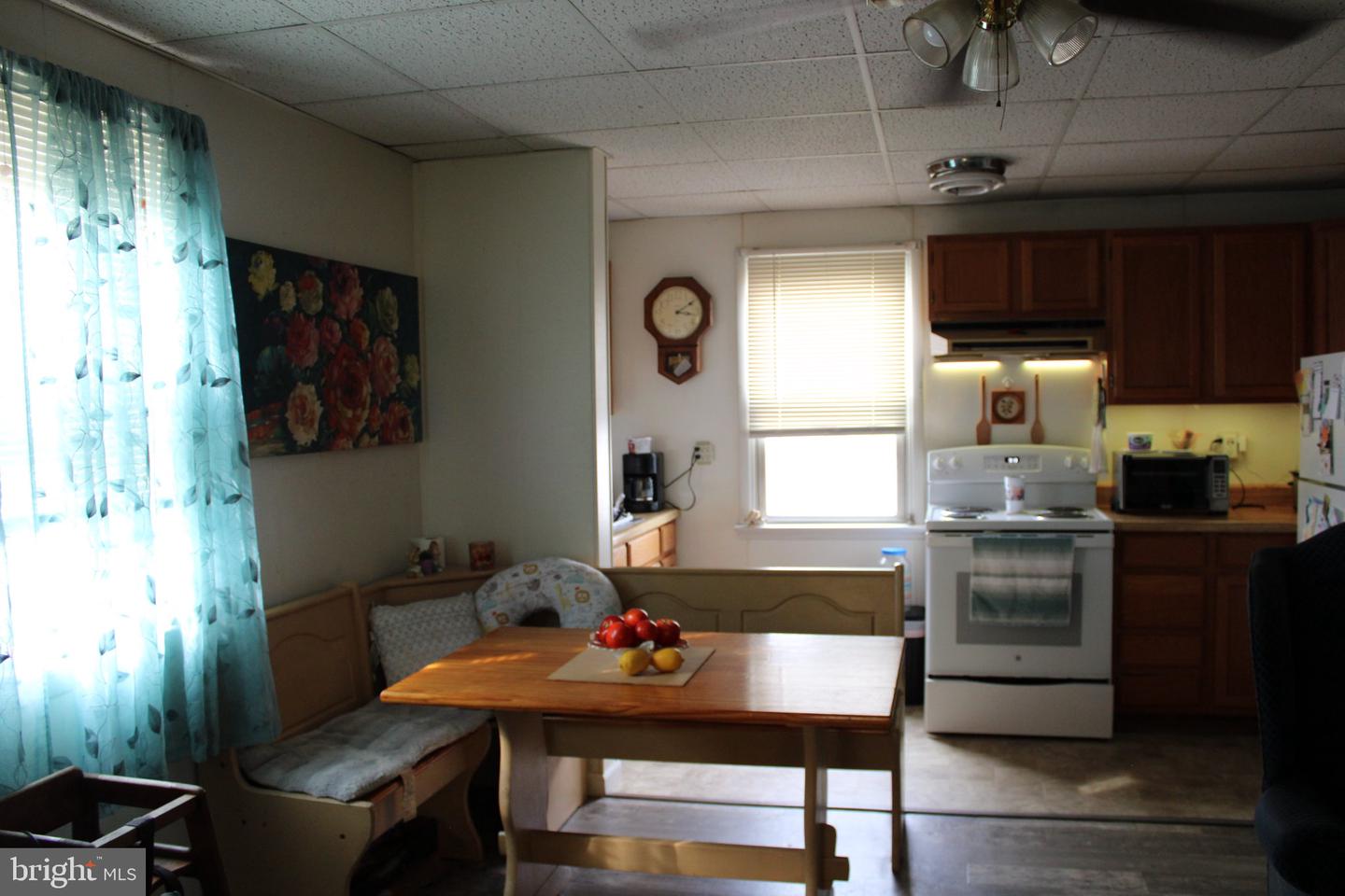 38 S 2nd St Property Photo 13