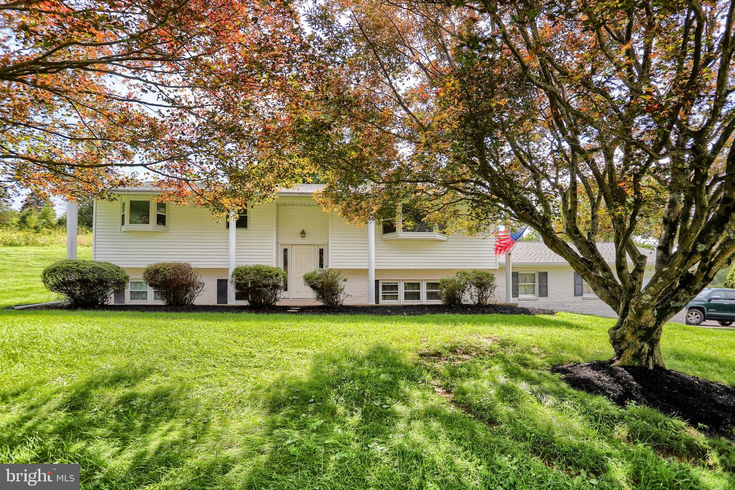 7620 Spring Rd Property Photo 1
