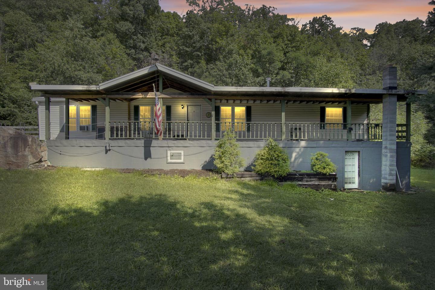 109 Pisgah Rst Rst Property Photo 1