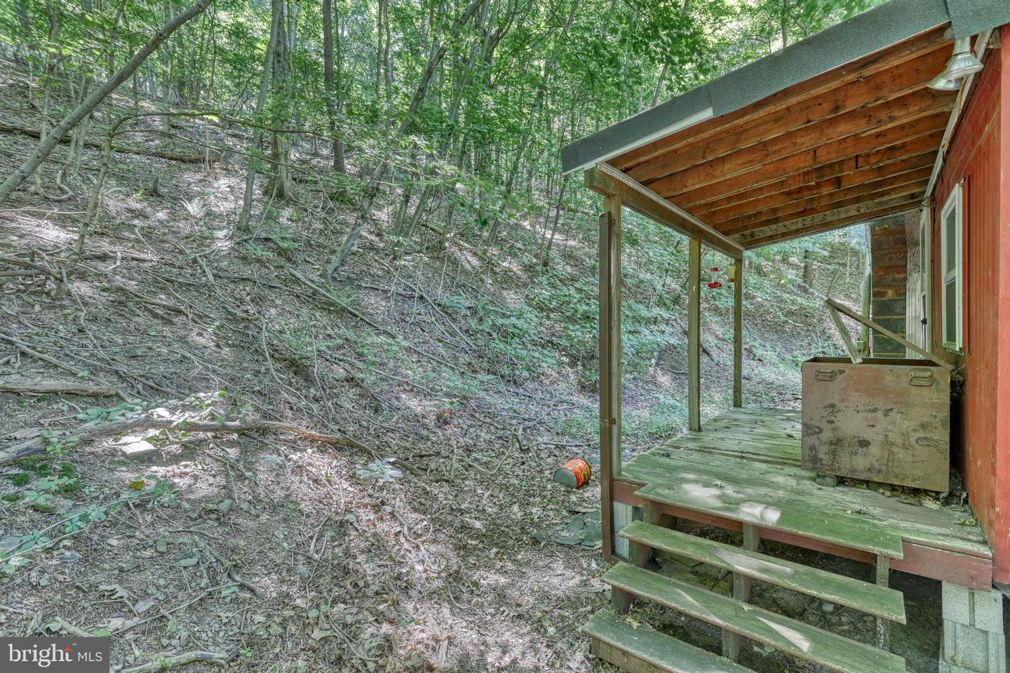 233 Cabin Ln Property Photo 16