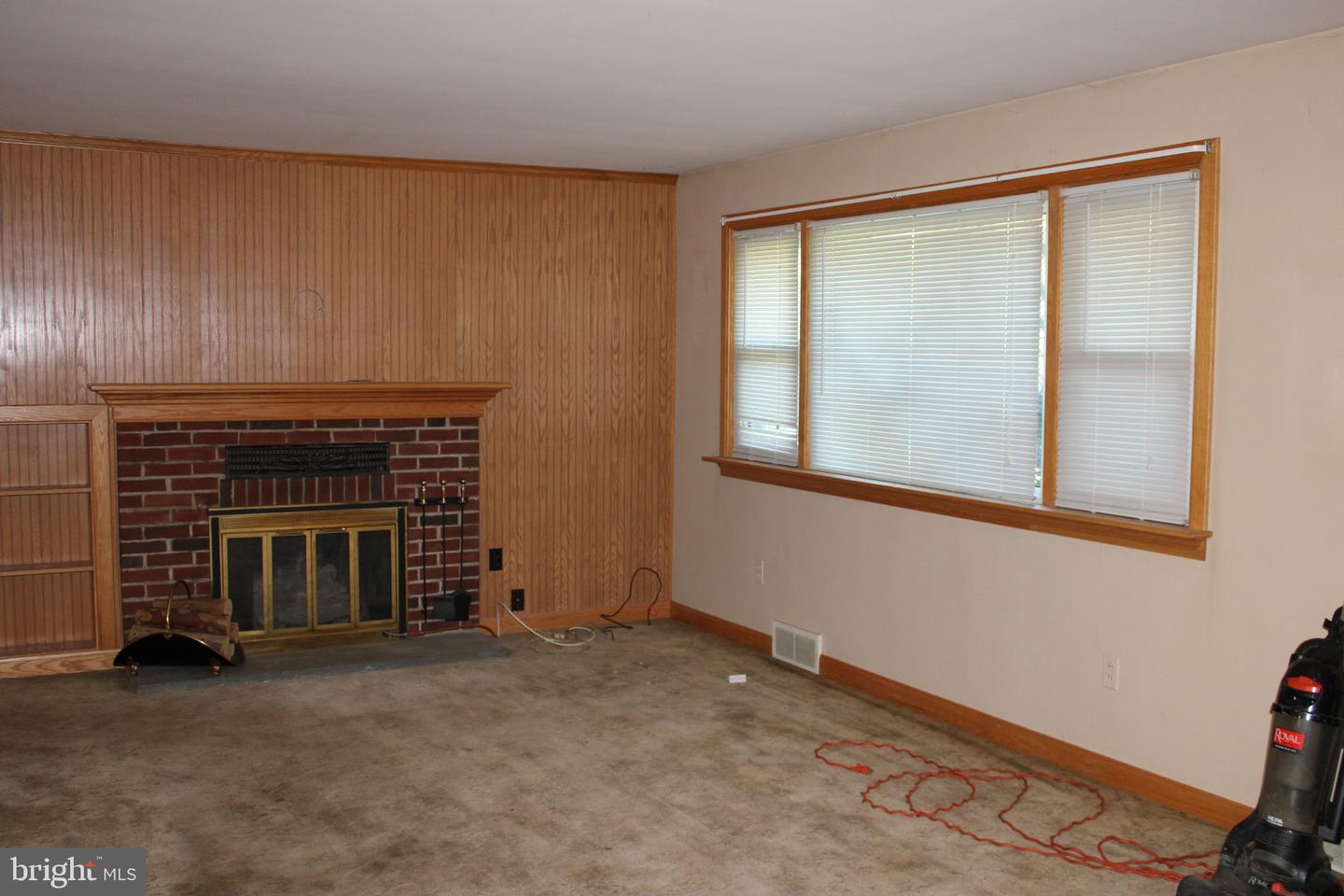 235 Creek Rd Property Photo 24