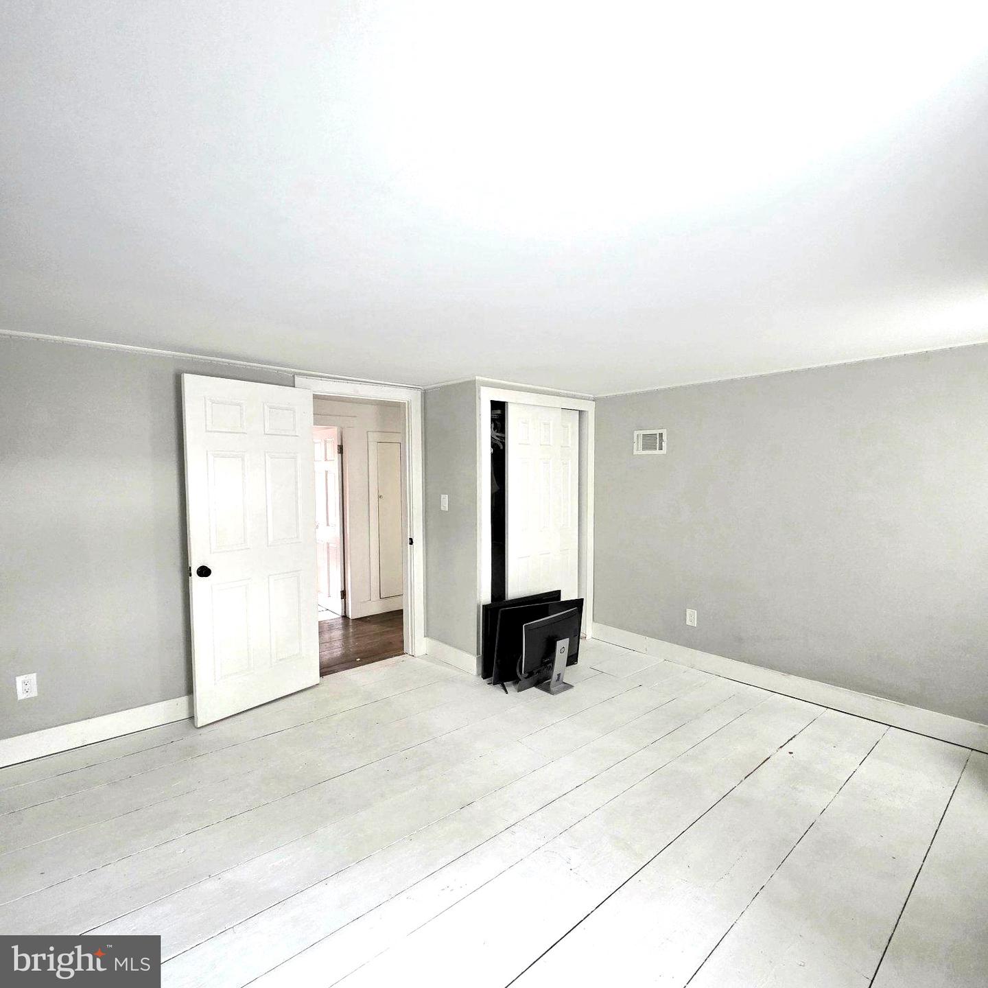 202 E Main St Property Photo 56