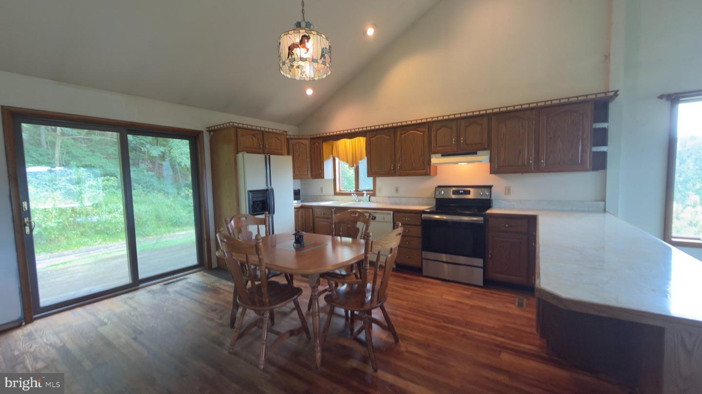 135 Pike Rd Property Photo 11