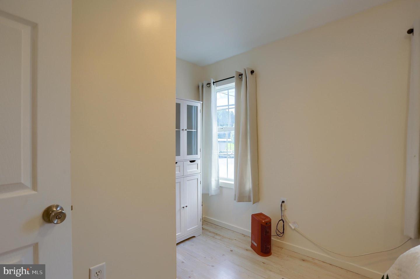 602 N Market St Property Photo 15