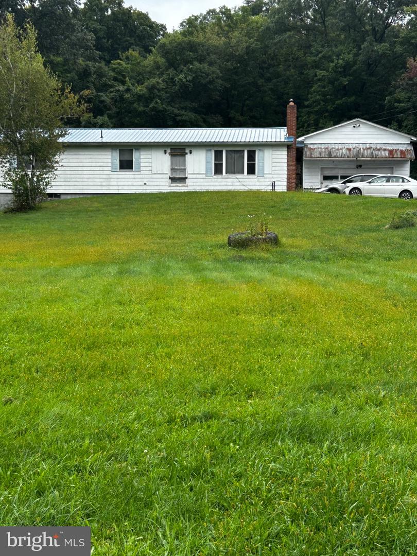 9378 Fort Robinson Rd Property Photo 1