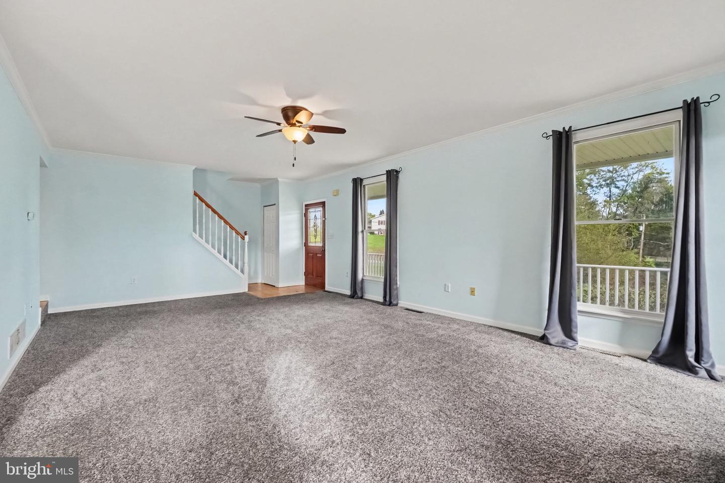 611 Fairground Rd Property Photo 6