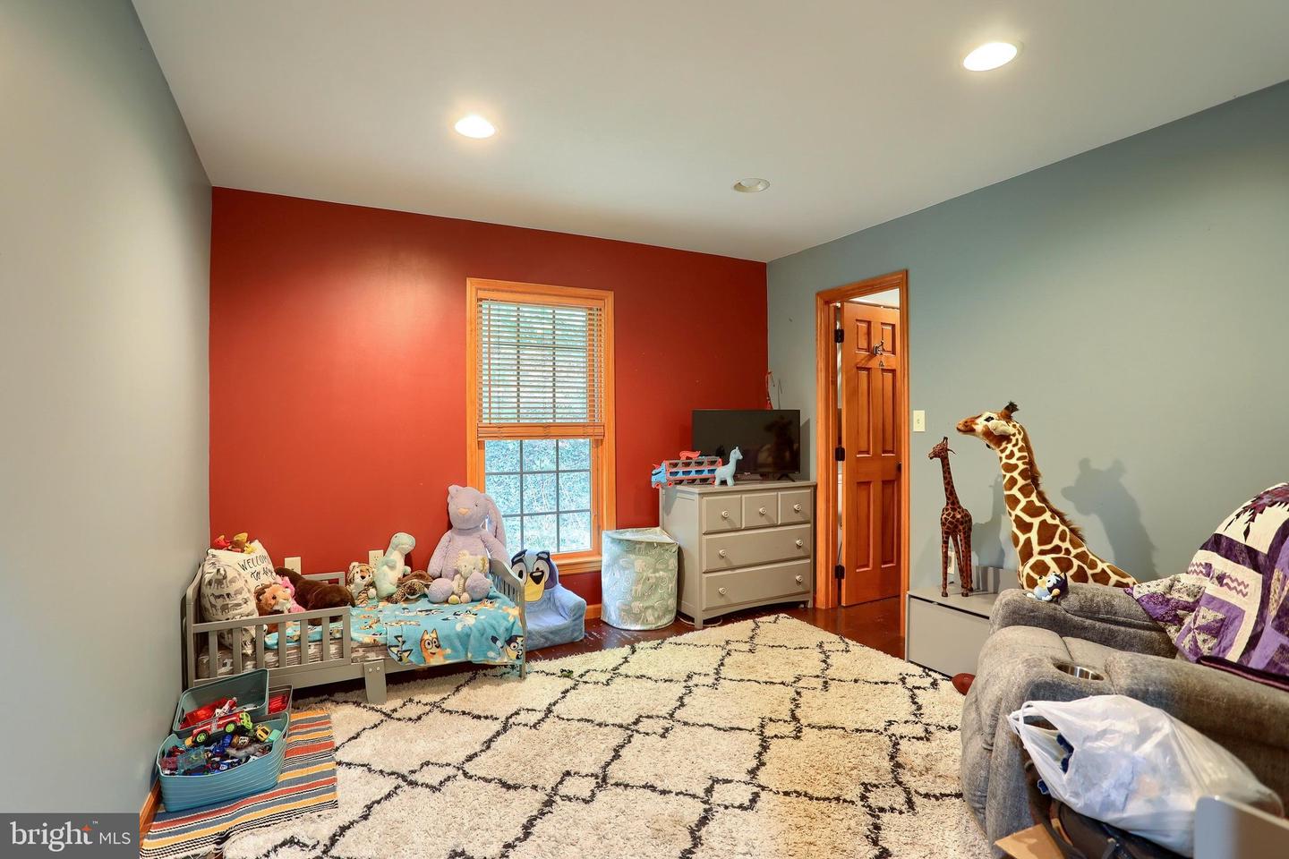 1385 Germantown Rd Property Photo 23