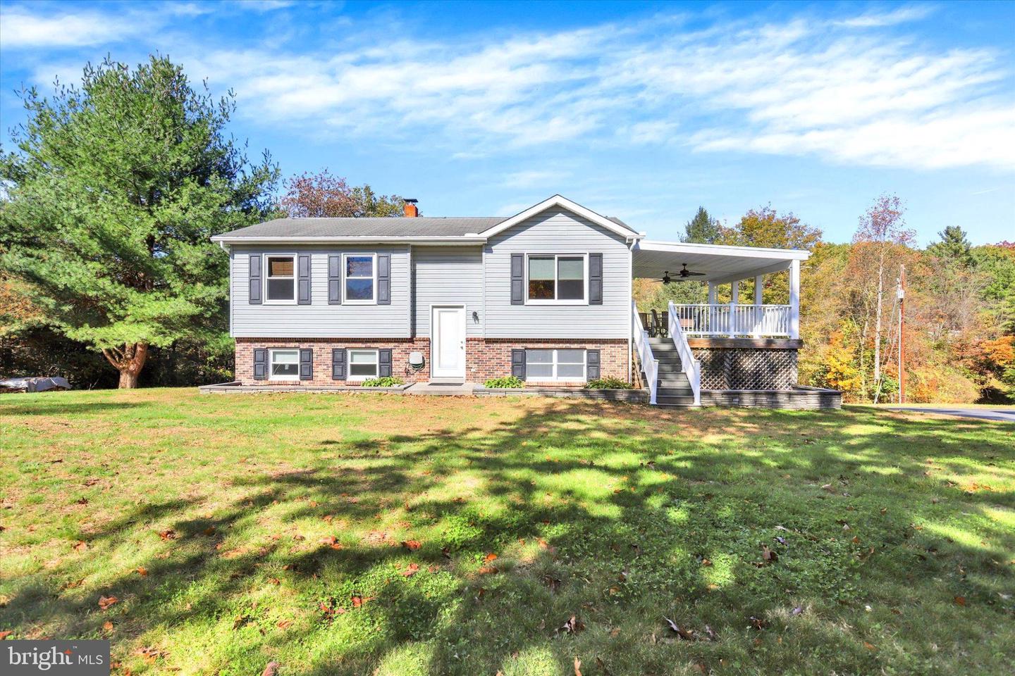 171 Meadow Grove Rd Property Photo 1