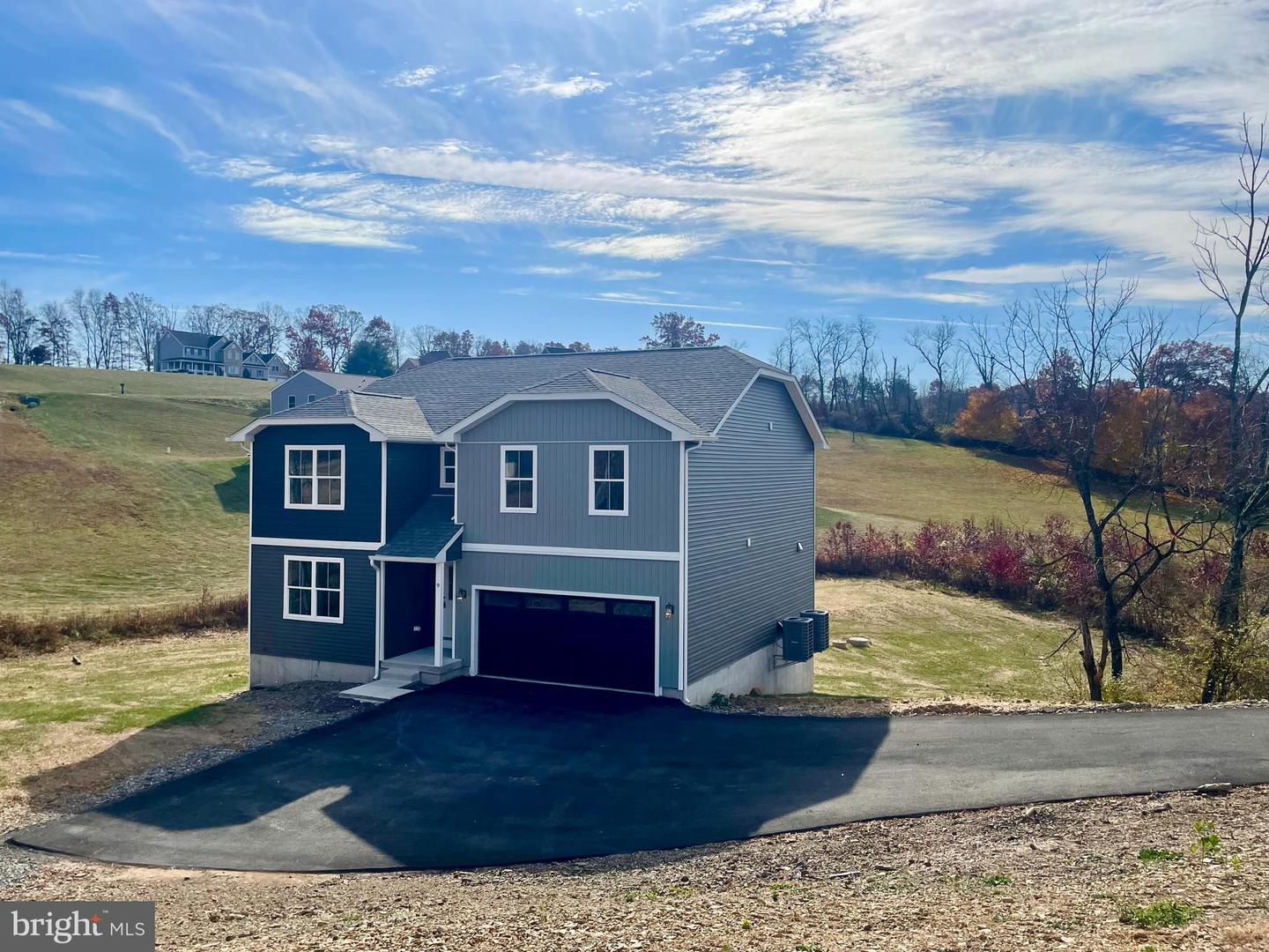 9 Mooreland Property Photo