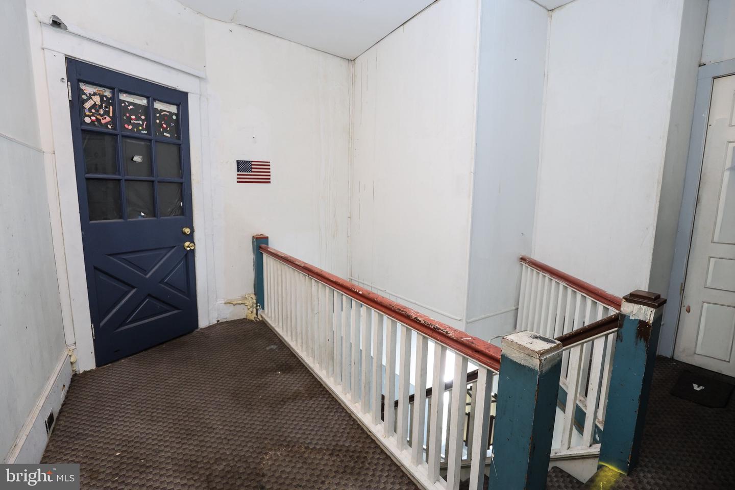 200 E Main St Property Photo 42