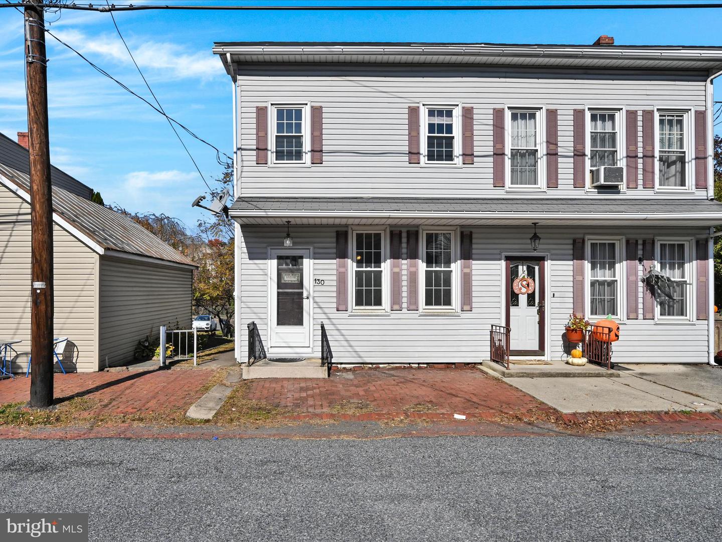 130 Market St Property Photo