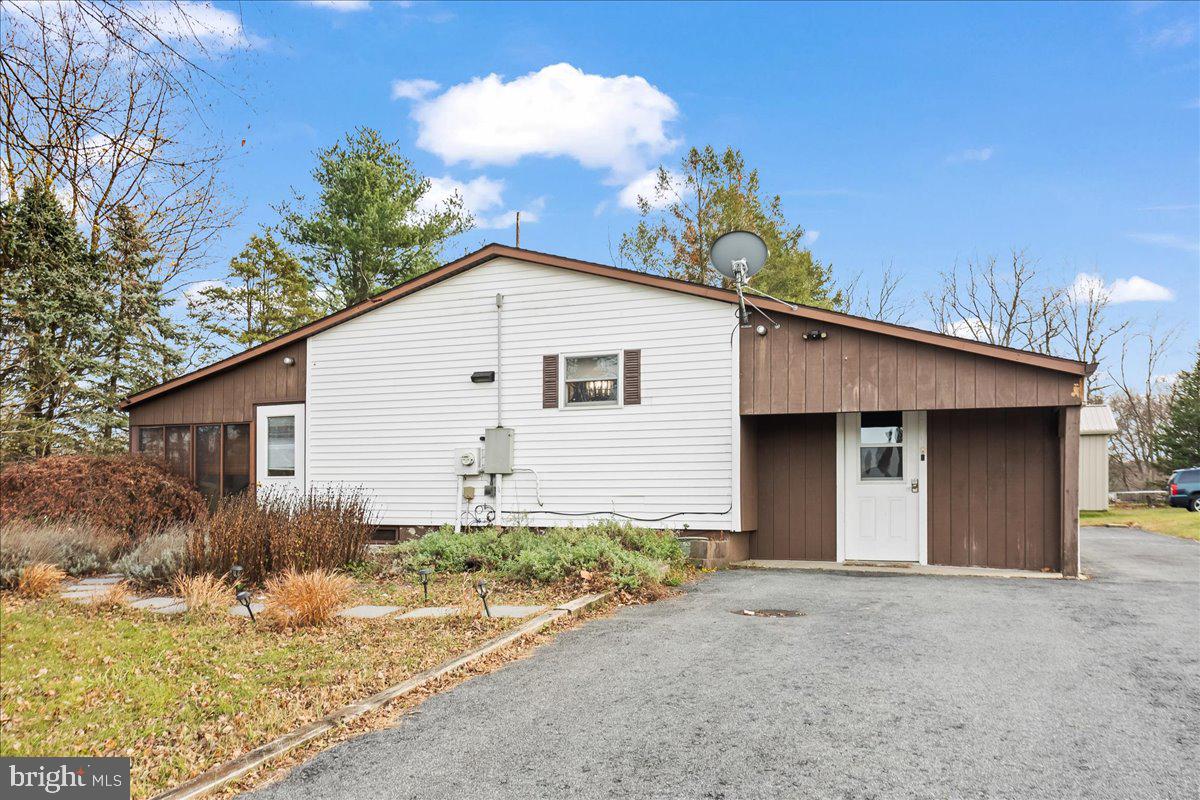1272 Running Deer Dr Property Photo