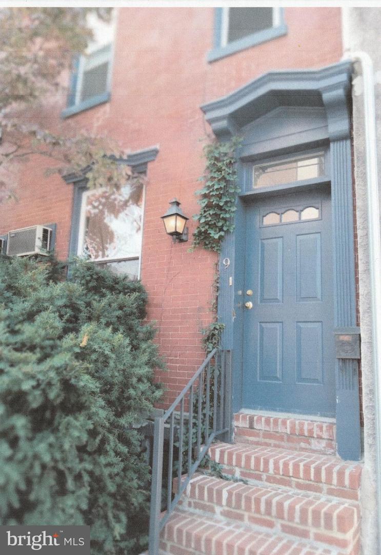 9 N 6th St Property Photo 1