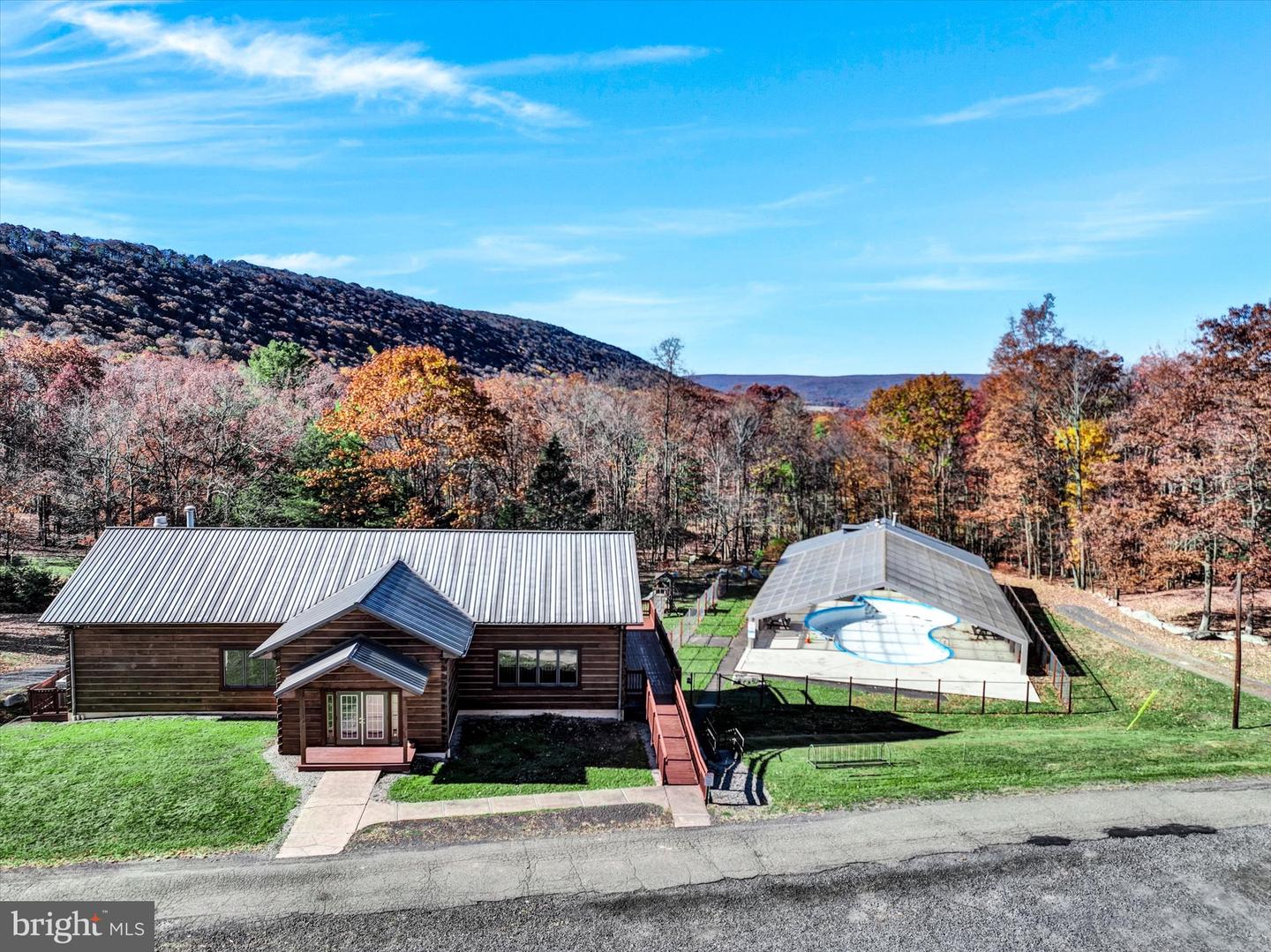 100 Snowridge Circle Property Photo 11