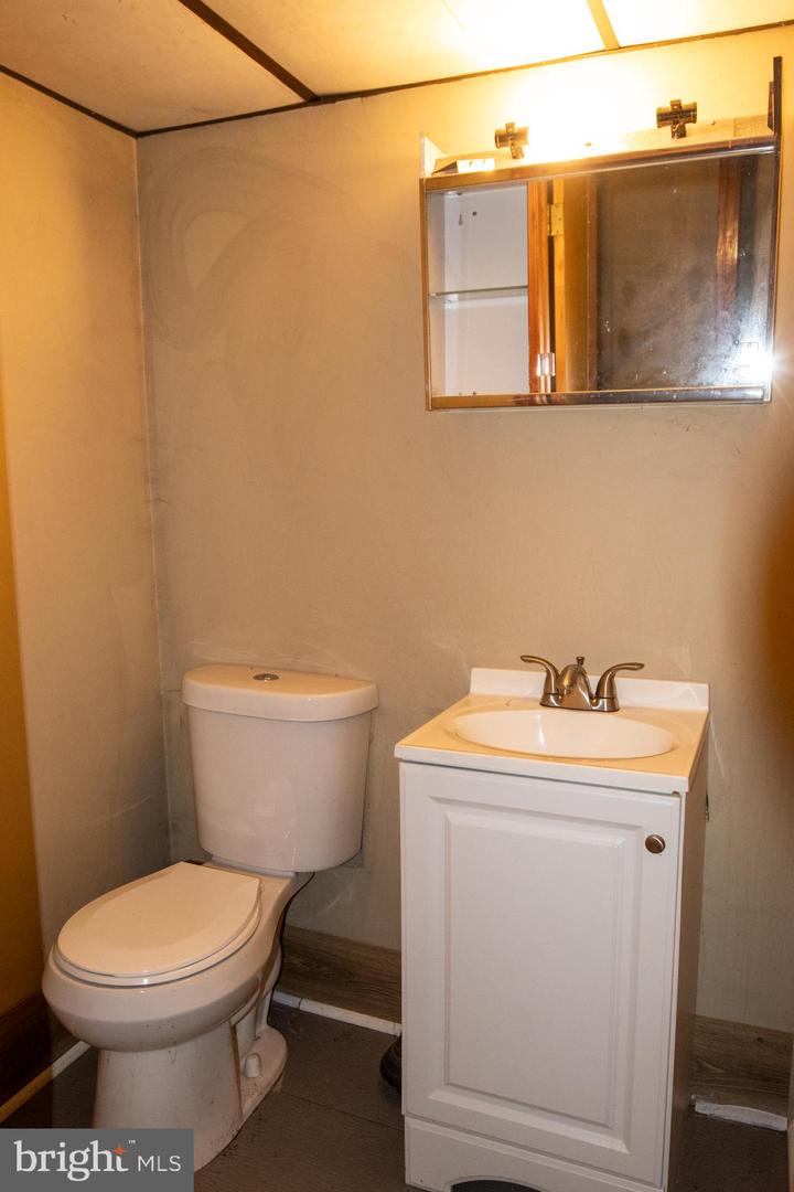 319 S 2nd St Property Photo 21