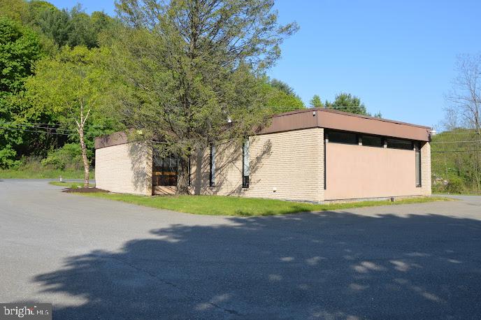 693 Port Carbon St Clair Hwy Property Photo 15
