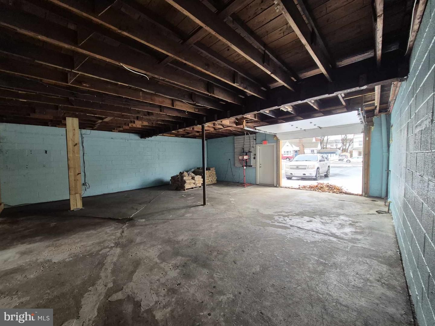41 N 2nd St Property Photo