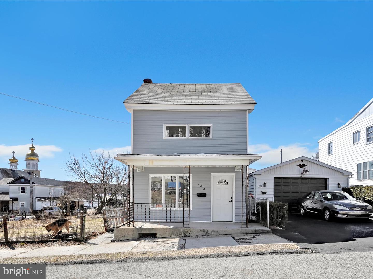 142 S Middle St Property Photo